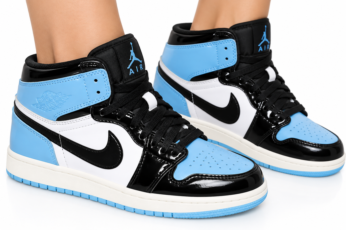 💙🖤 Air Jordan 1 Mid Carolina Blue Sneakers – Black, White & Blue 👟✨